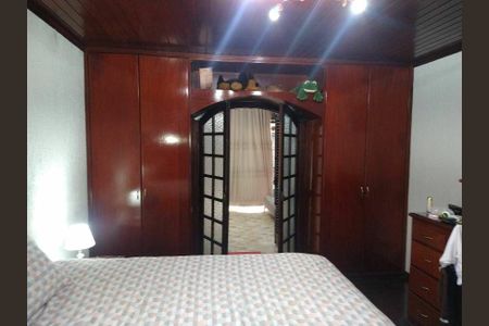 Casa à venda com 3 quartos, 180m² em Jardim Edith, São Paulo