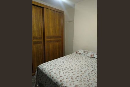 Casa à venda com 3 quartos, 74m² em Jardim Cliper, São Paulo