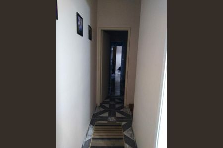 Casa à venda com 74m², 3 quartos e 1 vaga