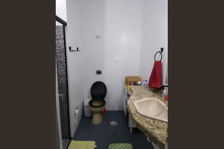 Casa à venda com 3 quartos, 74m² em Jardim Cliper, São Paulo