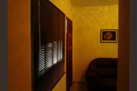 Casa à venda com 3 quartos, 165m² em Jardim das Imbuias, São Paulo