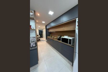 Casa à venda com 200m², 3 quartos e 2 vagas