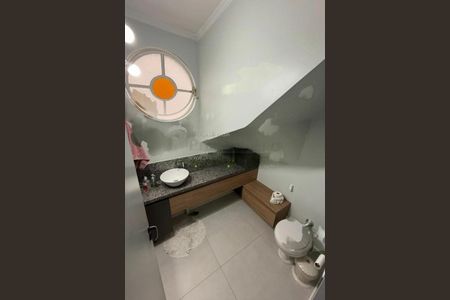 Casa à venda com 200m², 3 quartos e 2 vagas