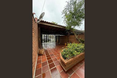 Casa à venda com 200m², 3 quartos e 2 vagas