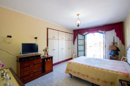 Casa à venda com 193m², 3 quartos e 2 vagasQuarto 1 - Suíte