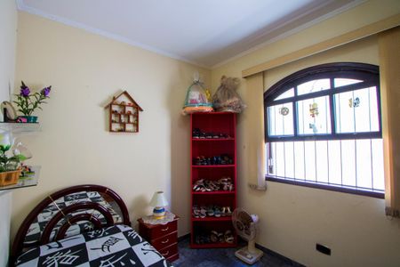 Casa à venda com 193m², 3 quartos e 2 vagasQuarto 2