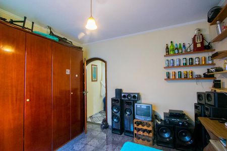 Casa à venda com 193m², 3 quartos e 2 vagasQuarto 3