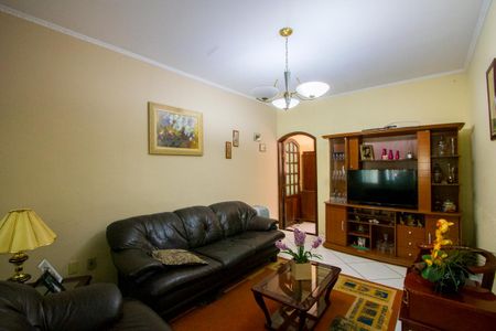 Casa à venda com 193m², 3 quartos e 2 vagasSala