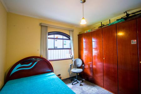 Casa à venda com 193m², 3 quartos e 2 vagasQuarto 3