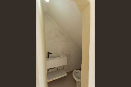 Casa para alugar com 80m², 2 quartos e 1 vagaLavabo