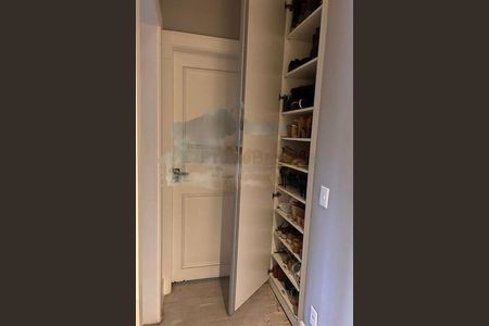 Apartamento à venda com 220m², 4 quartos e 3 vagas
