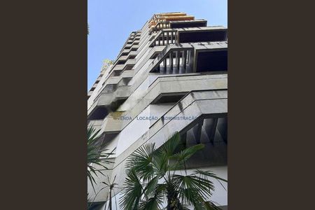 Apartamento à venda com 220m², 4 quartos e 3 vagas