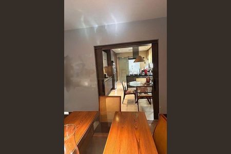 Apartamento à venda com 4 quartos, 220m² em Campo Belo, São Paulo