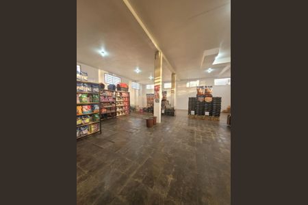 Casa à venda com 715m², 5 quartos e 6 vagasFoto 11