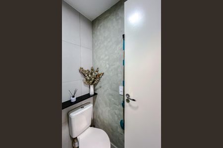 Apartamento para alugar com 38m², 2 quartos e sem vaga Apartamento para alugar com 38m², 2 quartos e sem vagaBanheiro