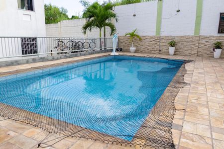 Apartamento para alugar com 70m², 2 quartos e 1 vagaÁrea comum - Piscina