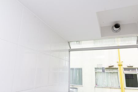 Apartamento para alugar com 70m², 2 quartos e 1 vagaÁrea de Serviço