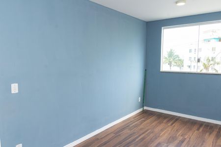 Apartamento para alugar com 70m², 2 quartos e 1 vagaSala