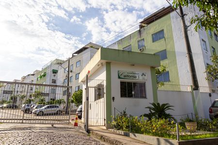 Apartamento para alugar com 70m², 2 quartos e 1 vagaFachada