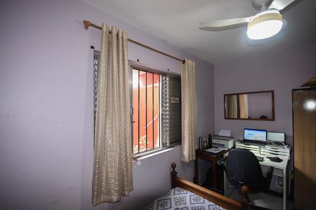 Casa à venda com 346m², 6 quartos e 4 vagas Casa à venda com 346m², 6 quartos e 4 vagasQuarto 1 da Casa 3