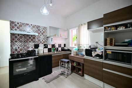 Casa à venda com 346m², 6 quartos e 4 vagasCozinha da Casa 1