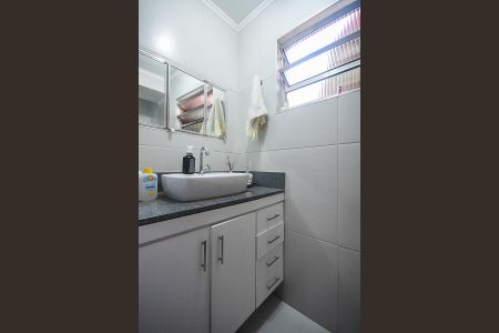 Casa à venda com 346m², 6 quartos e 4 vagas Casa à venda com 346m², 6 quartos e 4 vagasBanheiro
