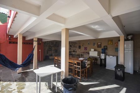 Casa à venda com 346m², 6 quartos e 4 vagas Casa à venda com 346m², 6 quartos e 4 vagasChurrasqueira da Casa 3