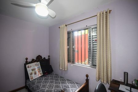 Casa à venda com 346m², 6 quartos e 4 vagas Casa à venda com 346m², 6 quartos e 4 vagasQuarto 1 da Casa 3