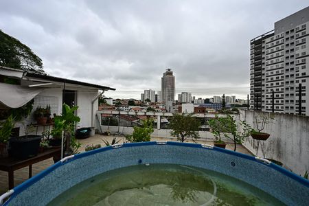 Casa à venda com 346m², 6 quartos e 4 vagasVista do Quarto 2 da Casa 2