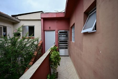 Casa à venda com 346m², 6 quartos e 4 vagasEntrada da Casa 2