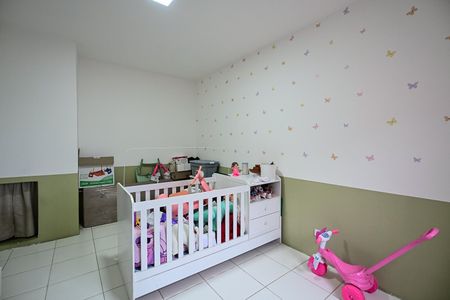 Casa à venda com 346m², 6 quartos e 4 vagasQuarto 1 da Casa 2