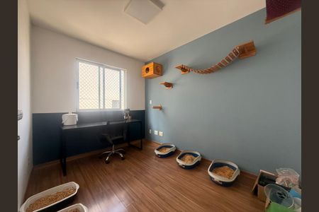 Apartamento à venda com 78m², 3 quartos e 2 vagasQuarto