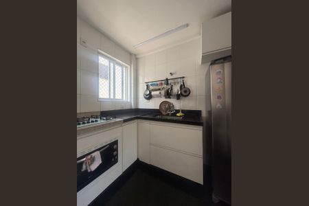 Apartamento à venda com 78m², 3 quartos e 2 vagasCozinha
