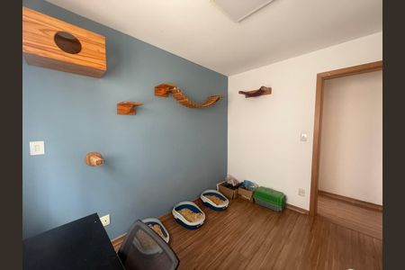 Apartamento à venda com 78m², 3 quartos e 2 vagasQuarto