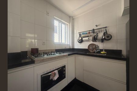 Apartamento à venda com 78m², 3 quartos e 2 vagasCozinha