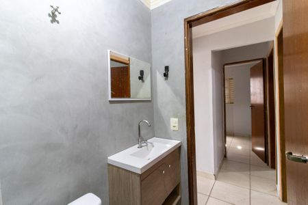 Casa para alugar com 123m², 3 quartos e 2 vagasBanheiro