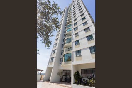 Apartamento à venda com 72m², 2 quartos e 1 vagaFachada do bloco