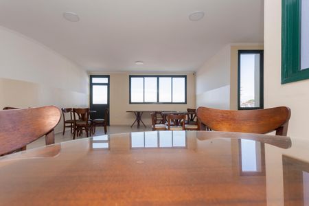 Apartamento à venda com 72m², 2 quartos e 1 vagaÁrea comum - Salão de festas