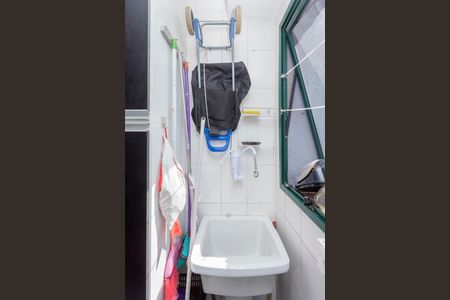 Apartamento à venda com 72m², 2 quartos e 1 vagaÁrea de Serviço