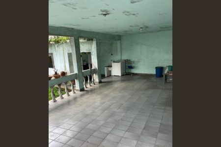 Casa à venda com 230m², 4 quartos e 6 vagasFoto 06