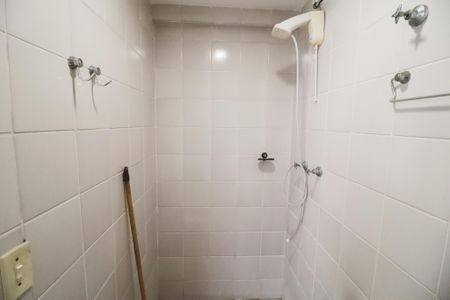 Apartamento à venda com 75m², 3 quartos e 1 vaga Apartamento à venda com 75m², 3 quartos e 1 vagaBanheiro