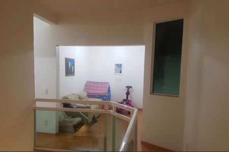 Foto 03 de casa à venda com 4 quartos, 200m² em Vila Abc, São Paulo