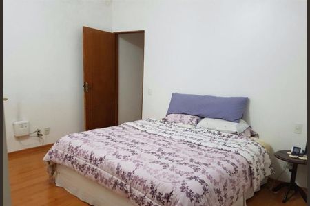 Foto 05 de casa à venda com 4 quartos, 200m² em Vila Abc, São Paulo