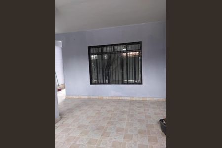 Casa à venda com 180m², 3 quartos e 2 vagasFoto 02