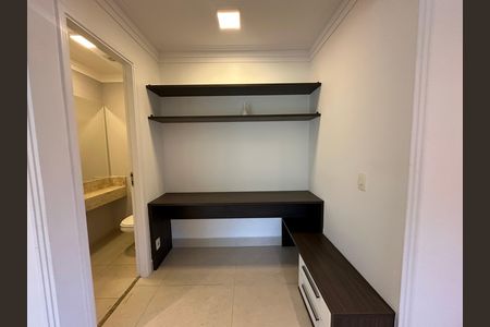 Apartamento para alugar com 144m², 3 quartos e 2 vagas Apartamento para alugar com 144m², 3 quartos e 2 vagasEscritório