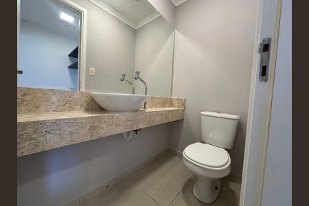 Apartamento para alugar com 144m², 3 quartos e 2 vagas Apartamento para alugar com 144m², 3 quartos e 2 vagasLavabo