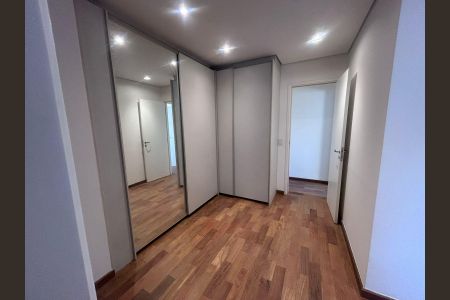 Apartamento para alugar com 144m², 3 quartos e 2 vagas Apartamento para alugar com 144m², 3 quartos e 2 vagasQuarto