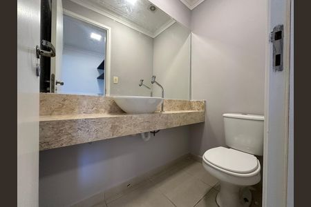 Apartamento para alugar com 144m², 3 quartos e 2 vagas Apartamento para alugar com 144m², 3 quartos e 2 vagasLavabo