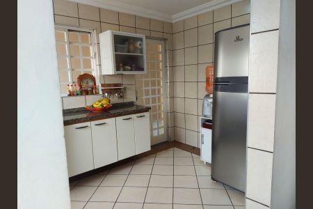 Casa à venda com 142m², 3 quartos e 2 vagasFoto 13