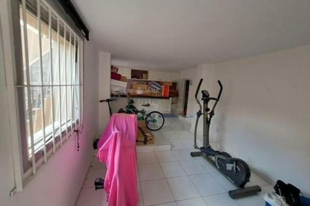 Casa à venda com 164m², 3 quartos e 2 vagas